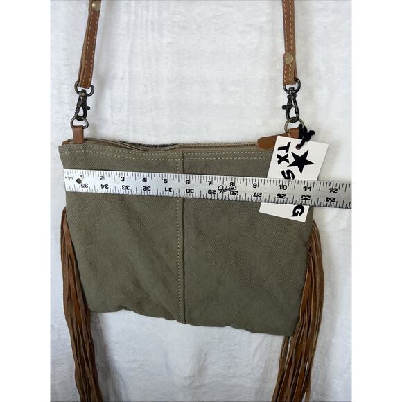 Myra Bag Laces of Color Medium Crossbody Bag Leather Cowhide Southwestern M-3975 - Picture 7 of 12